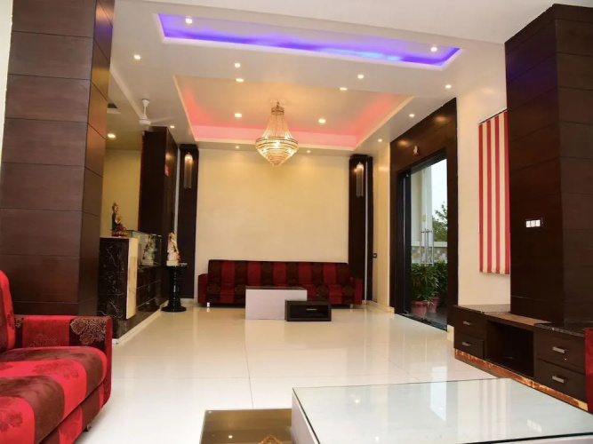 OYO 16381 Htl Shivani