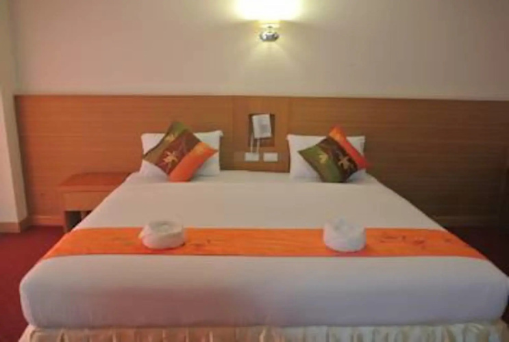 Chaikanathani Hotel