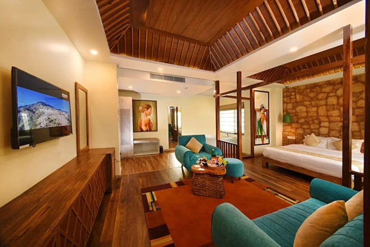 Presidential Double Suite with mountain view