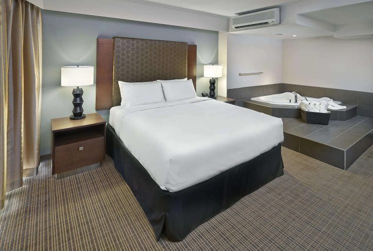 DoubleTree by Hilton Hotel & Conference Centre Regina