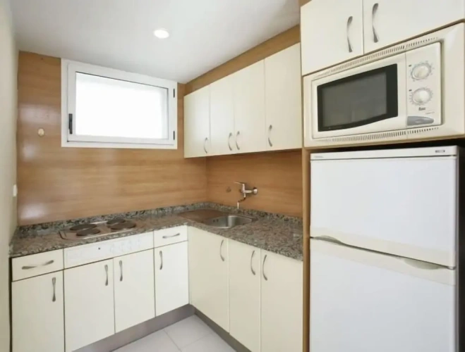2 Bedrooms Apartment