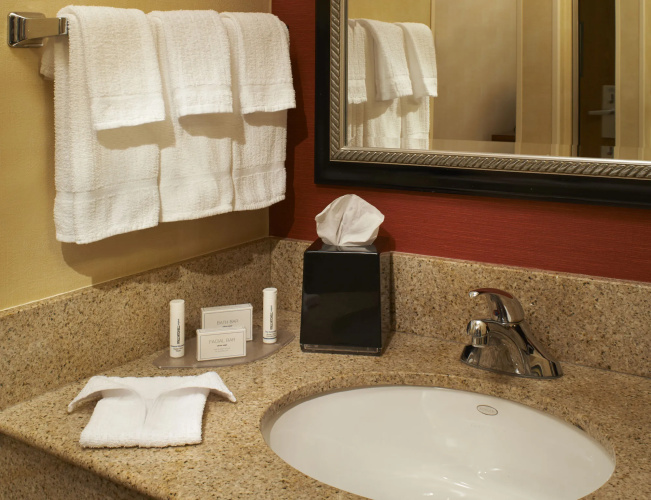 Courtyard by Marriott Des Moines West Clive