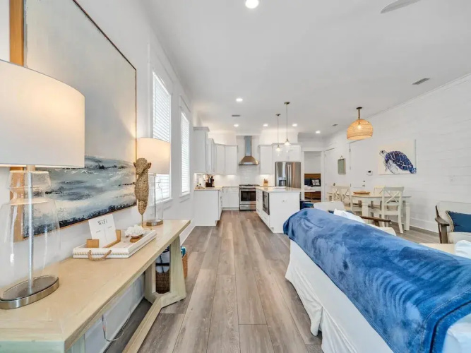 Casita Grayton