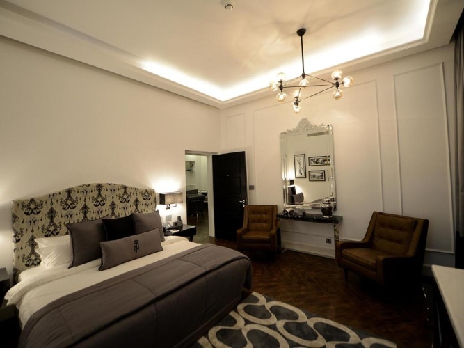 2 Bedrooms Apartment with view