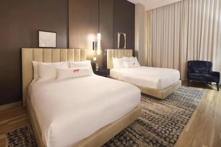 Caesars Republic Scottsdale, a Hilton Hotel