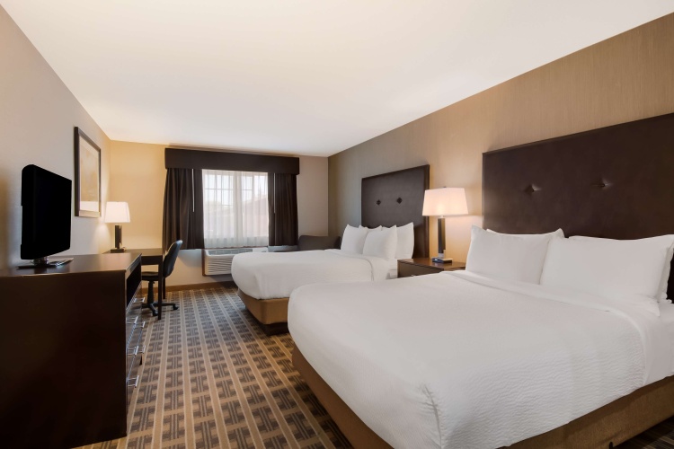 Standard Quadruple room
