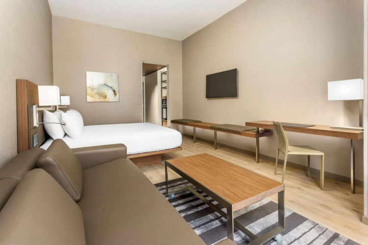 AC Hotel Chapel Hill Downtown