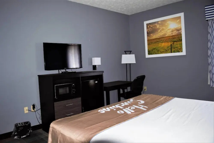 Days Inn Montgomery