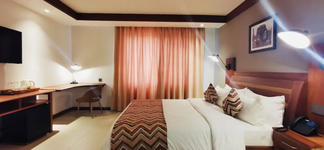 Deluxe room with city view