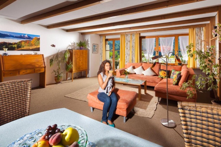 Apartment with garden view