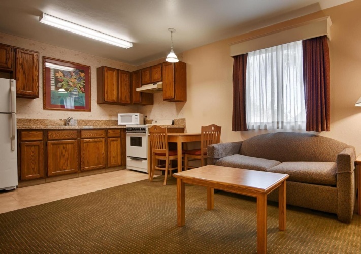 Best Western Lamplighter Inn And Suites At Sdsu photo 20