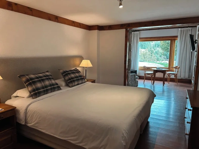 Standard Double room with mountain view