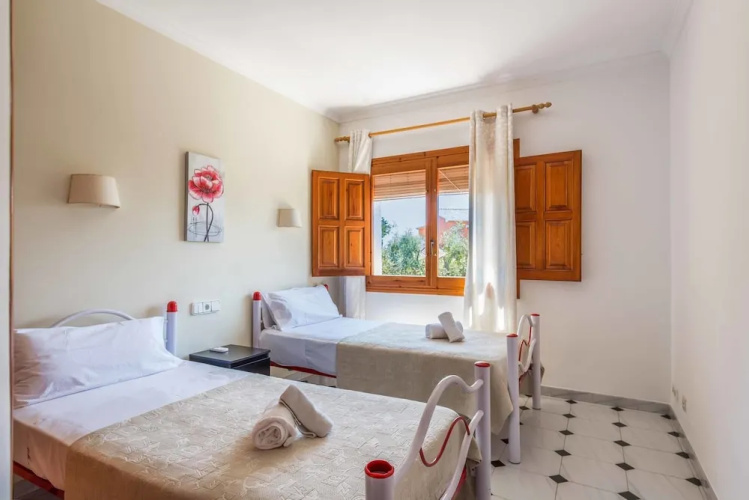 Villa Devis - Plusholidays