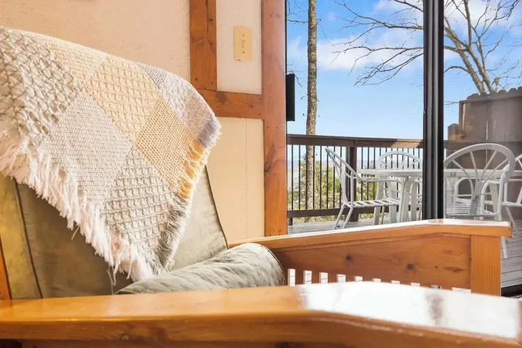 Windjammer Cottage - Branson