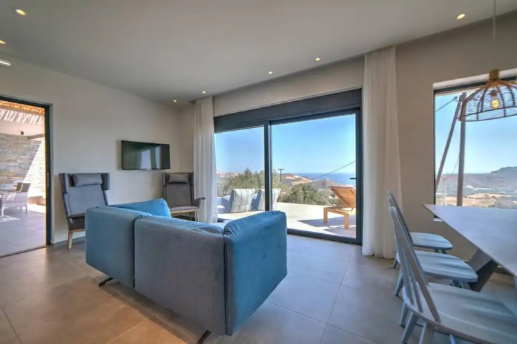Villa Oniriko in Mariou