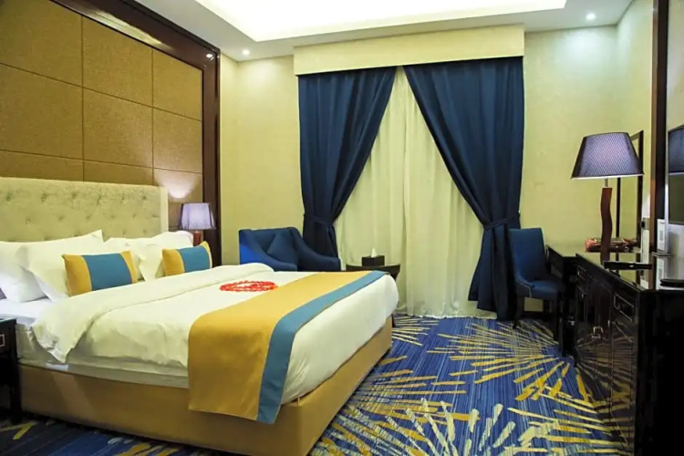 فندق هوليداي الخليج الرياض - Holiday AL Khaleej Hotel