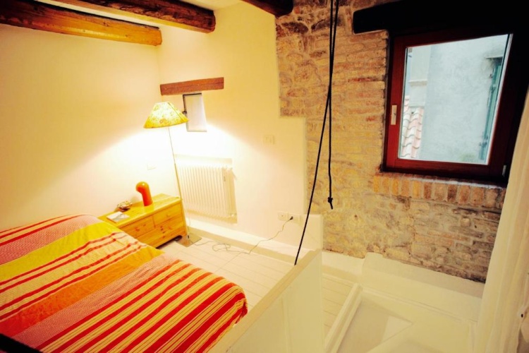 1 Bedroom Duplex Apartment