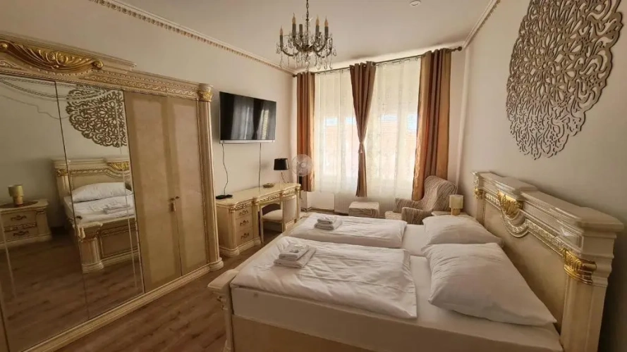 Deluxe Double Suite