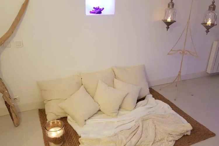 2 Bedrooms Cottage