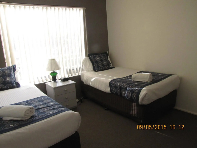 Apollo Apartments