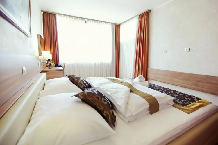 Hotel Kardinal