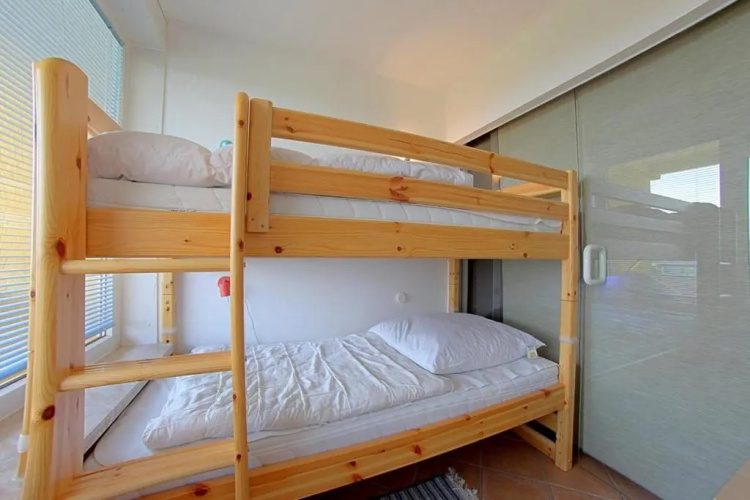 Apartment 255