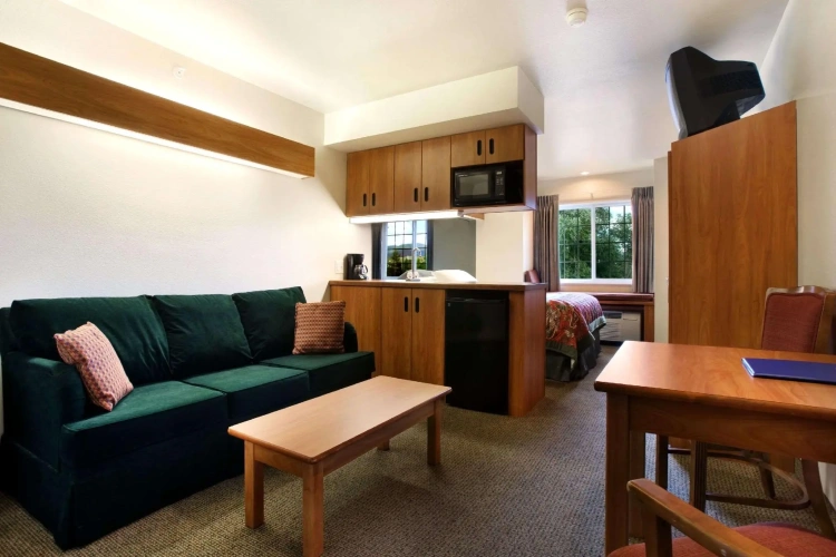 Double Suite