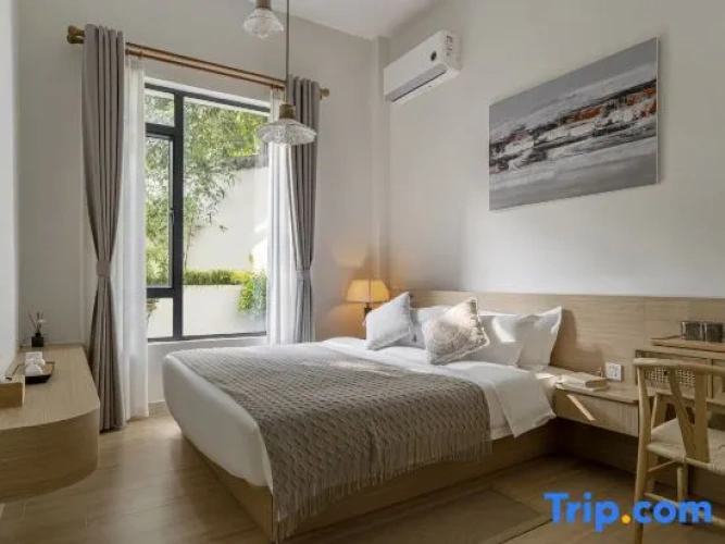 Standard Double room with garden view