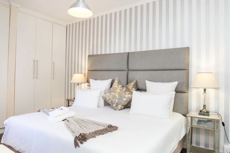 Premium Twin room