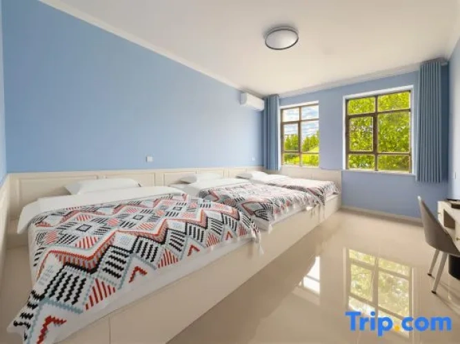Premium Triple room