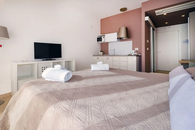 Classic Double room with balcony