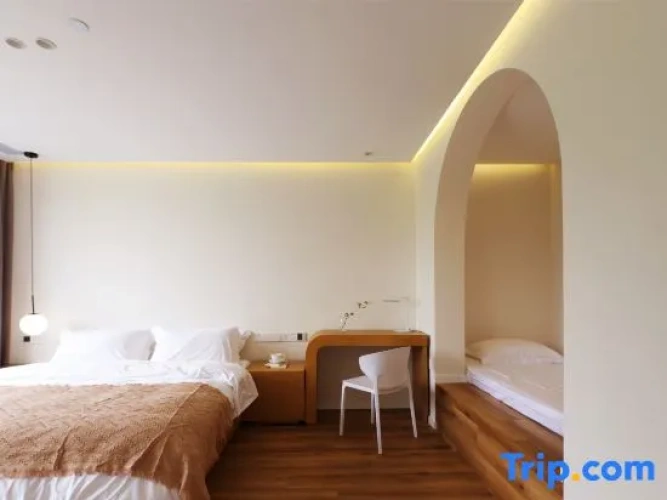 Double Suite with view