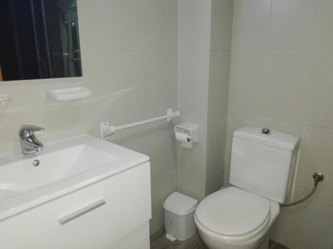 2 Bedrooms Cottage