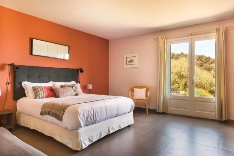Standard Double room with view