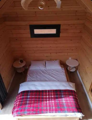LogNikfer Bungalows