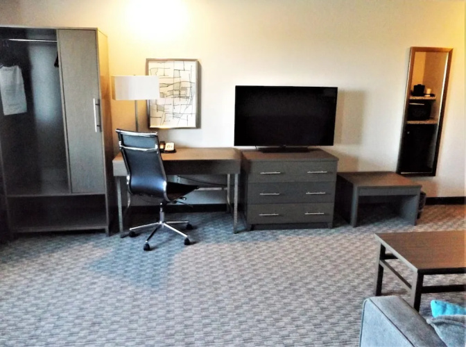Brookstone Inn And Suites