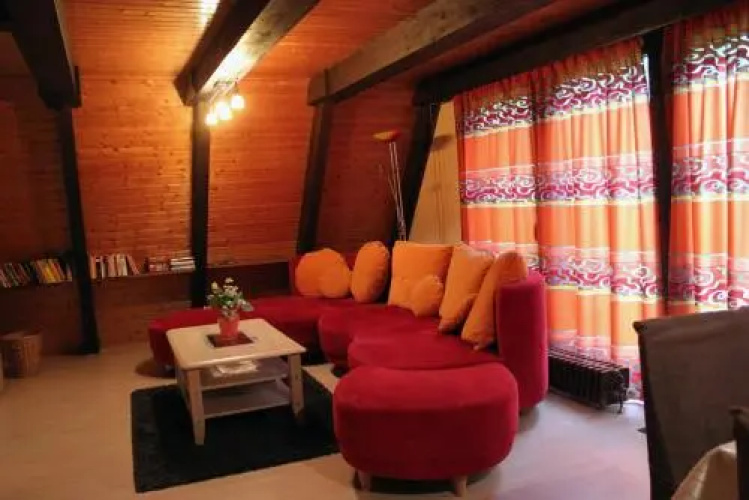 Ferienhaus-kirschbluete