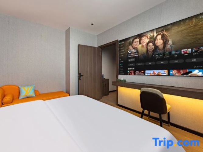 1 Bedroom Suite