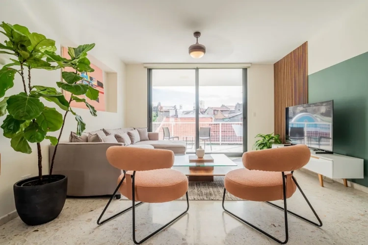 2 Bedrooms Apartment with balcony