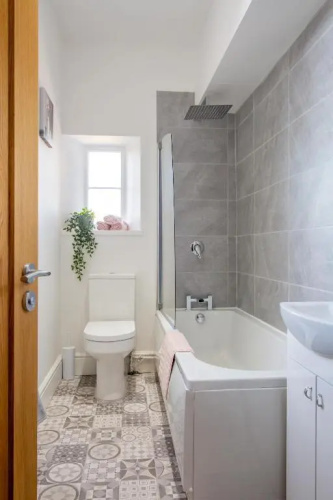 35 High Street Apartment