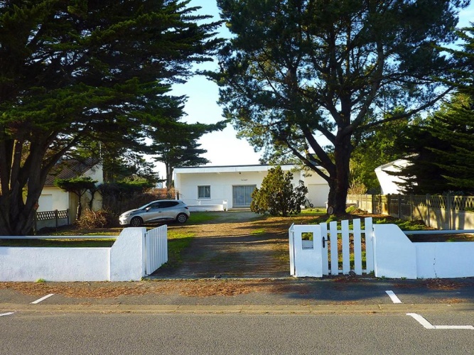 3 Bedrooms Cottage