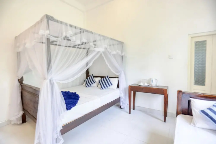 White Ro Resort