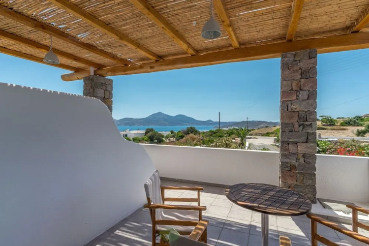 Faros Apartments