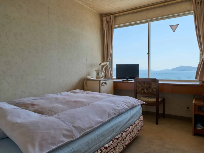 Tabist Setouchi no Yado Takehara Seaside