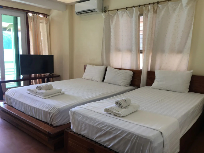 El Nido Beach Hotel