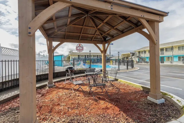 Americas Best Value Inn