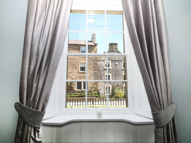 2 Regency House