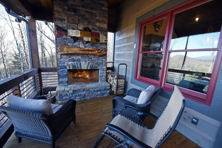 High Ridge Lodge- Epworth GA