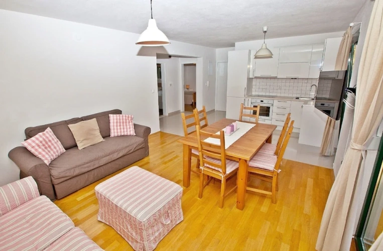 2 Bedrooms Deluxe Apartment with balcony