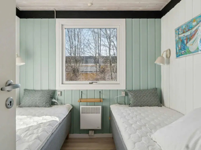 5 Star Holiday Home in Ronne
